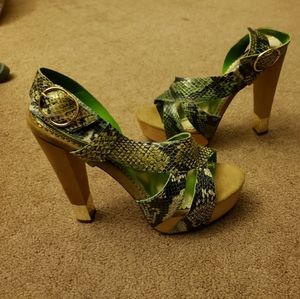 Green/Black nude high heel sandle